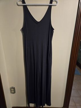 Z Supply Black Sleeveless V-Neck Wide-Leg Jumpsuit